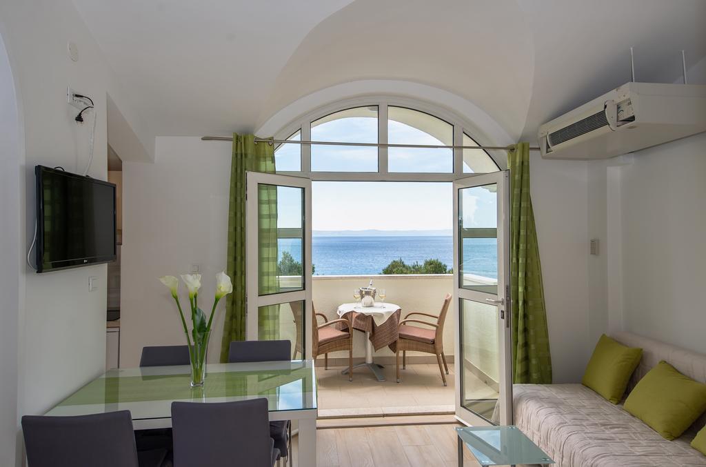 Apartments Beach Makarska Exterior photo